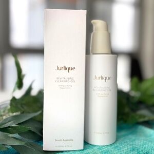 Jurlique Revitalising Cleansing Gel Damaged bottle and box